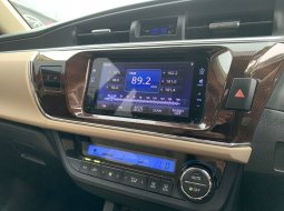 Toyota Corolla All New  Altis 1.8 V 2016 Hitam Istimewa Terawat 6