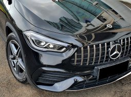 Mercedes-Benz GLA200 AMG Line 2021 3