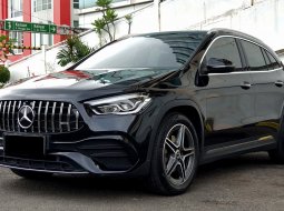 Mercedes-Benz GLA200 AMG Line 2021 4