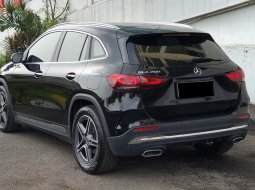 Mercedes-Benz GLA200 AMG Line 2021 7