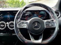 Mercedes-Benz GLA200 AMG Line 2021 11