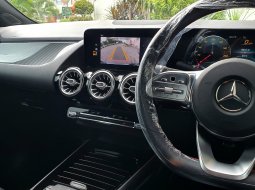 Mercedes-Benz GLA200 AMG Line 2021 12