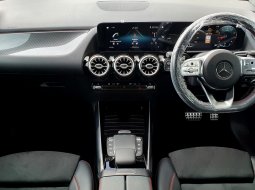 Mercedes-Benz GLA200 AMG Line 2021 14