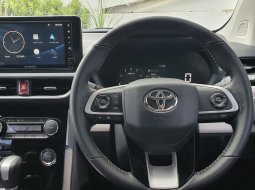 Toyota Avanza Veloz AT 2021 Hitam 7