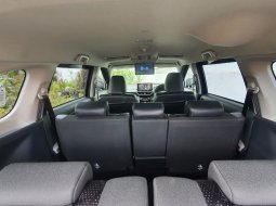 Toyota Avanza Veloz AT 2021 Hitam 10