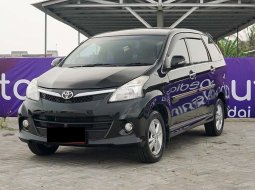 [DP 6 Juta] Toyota Avanza Veloz 1.5 A/T 2015 MPV Hitam Metalik 1