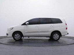 Toyota Kijang Innova 2.0 G 2014 MATIC 9