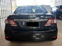 Toyota Corolla Altis G 1.8 AT 2011 DP Minim 4