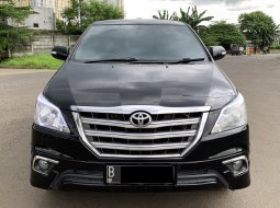 Toyota Kijang Innova V Luxury 2014 2.0 AT dp15
