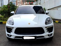 Km22rb Porsche Macan Turbo at 2014 putih pajak panjang cash kredit proses bisa dibantu ktp daerah bs 1