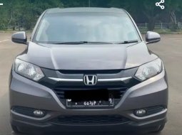TERMURAH!! HONDA HRV E CVT  2017 KM ASLI!!