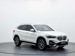 BMW X1 sDrive18i xLine 2022 Putih DP 65 JUTA / ANGSURAN 13 JUTA