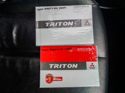 Mitsubishi Triton Dobel Cabin AT 4x4 2018, Hitam, KM 73rb, PJK 5-23 AN PT 19