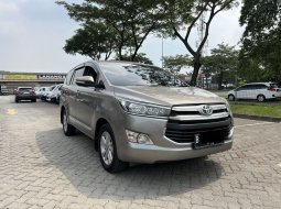 Toyota Kijang Innova V A/T Matic 2016 Coklat Murah Bagus