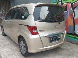 Honda Freed PSD 1.5 AT  2013 Gold Rapih Istimewa Bukan bekas tabrak dan banjir 4