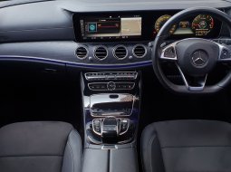 Km18rb Mercedes Benz E300 AMG Line (W213) CKD AT 2018 putih sunroof cash kredit proses bisa dibantu 13