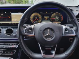 Km18rb Mercedes Benz E300 AMG Line (W213) CKD AT 2018 putih sunroof cash kredit proses bisa dibantu 16