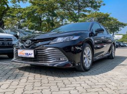 Toyota New Camry 2.5 V AT Matic 2020 Hitam Istimewa 1