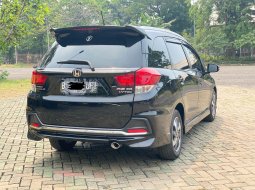 Honda Mobilio RS 2017 Hitam 5