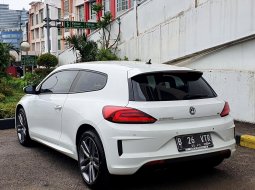Volkswagen Scirocco 1.4 TSI R-Line Coupe Facelift Last Edition White on Black Pemakaian 2019 22
