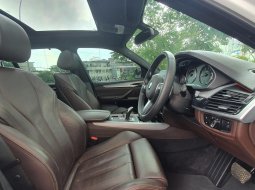 BMW X5 Xdrive 35i M Package AT 2014 White On Brown 17