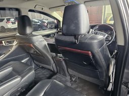 Toyota Innova Venturer 2.4 Diesel AT ( Matic ) 2017 / 2018 Abu² Tua Km 69rban Siap Pakai 10