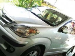 Daihatsu xenia xi family 2009 5