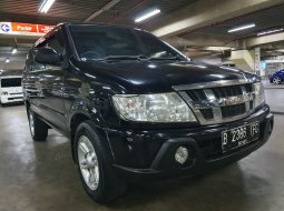 Isuzu New Panther LV 2.5 Diesel 2016 Low KM