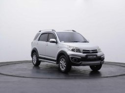 Daihatsu Terios TX 2015 1