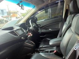 Honda CR-V 2.4 Prestige Sunroof 2015 DP Minim 5