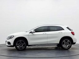 Mercedes-Benz GLA 200 Gasoline 2018 6
