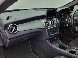 Mercedes-Benz GLA 200 Gasoline 2018 10