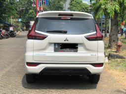 Mitsubishi Xpander GLS at 2021 Putih 4