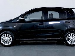 Toyota Etios Valco G Mt 2015 3