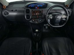 Toyota Etios Valco G Mt 2015 9