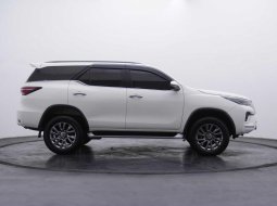 Toyota Fortuner 2.4 VRZ AT 2021 16