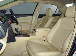 Toyota Camry 2.5 V 2018 12