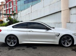 BMW M4 F82 3.0 L6 Coupe 2014 putih km20rban cash kredit proses bisa dibantu 4