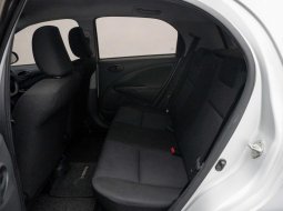 Toyota Etios Valco G 2014 11