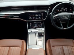 New Model Audi A6 2.0L 40TSFI AT 2023 White On Brown, VERY LOW KM 2RIBU ASLI SUPER ANTIK 18
