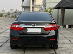 Toyota Camry V At 2012 4