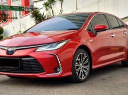 Toyota Corolla All New Altis Hybrid 1.8 A/T 2019 Merah