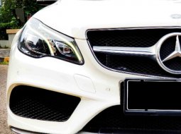Mercedes Benz E 250 Coupe AMG Line CBU (C207) Facelift AT 2013 White On Red 2