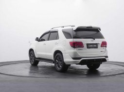 Toyota Fortuner 2.4 TRD AT 2014 19
