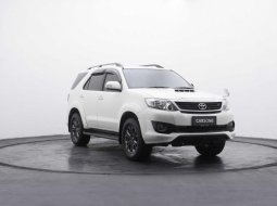 Toyota Fortuner 2.4 TRD AT 2014