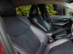 Toyota Corolla Altis 1.8 HYBRID TNGA AT Red on Black NIK 2019 14
