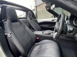 Jual mobil Mazda MX-5 Miata Roadster 2018 Like New Low KM 4Rb Record Mazda   10