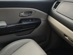 Kia Grand Sedona 2.2 CRDI Diesel Sunroof AT Facelift Putih 2018 13