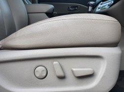 Kia Grand Sedona 2.2 CRDI Diesel Sunroof AT Facelift Putih 2018 20
