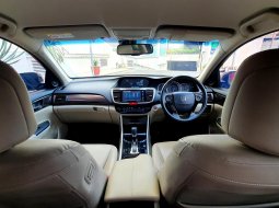 Honda Accord 2.4 VTIL AT Hitam Facelift 2018 14